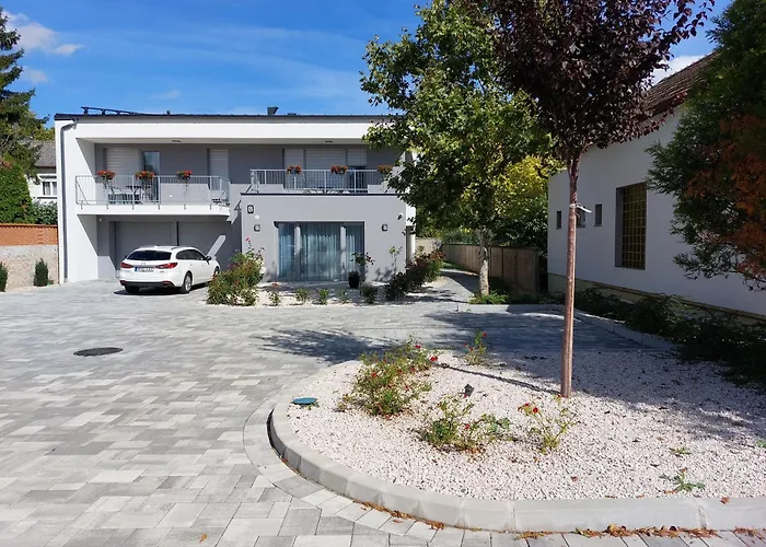 Apartament Linden 105 - Adults Only Mosonmagyaróvár